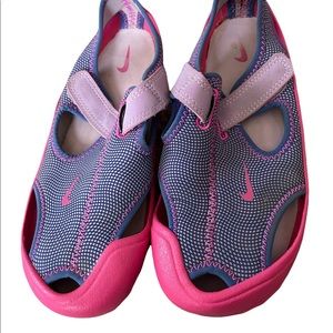 Nike swim shoes size 4